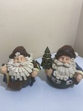 Lot of 2 Santa Claus Resin Figurines Christmas Wood Carved Look 6