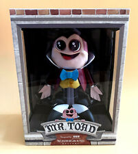 Disneyland Mr. Toad Vinyl Figure by Scott Tolleson Mint in Box picture