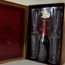 2000 Budweiser Millennium Limited Edition Bottle Four Glasses & Cover Box picture