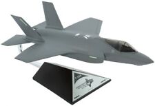 USAF Lockheed Martin Conventional F-35A + Pilot Desk Top  Model 1/48 ES Airplane picture