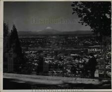1947 Press Photo Portland, Oregon - orb32219 picture