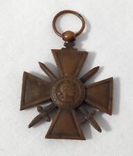 Vintage WWI Medal 1914 1918 Republique Francaise Croix de Guerre picture