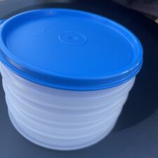 Tupperware Hamburger Patty Keepers Set Of 4 With Blue Lid New picture