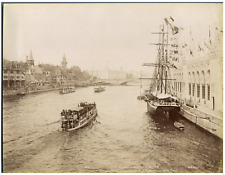 ND. Phot. France, Paris, Perspective on the Seine taken from the Pont d'Iena Wine picture