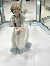 Nao By Lladro “Tulip Time” 8 in. Girl Figurine Holding Basket Of Tulips READ picture