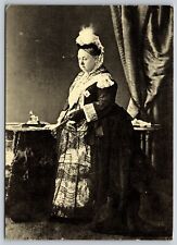 Postcard - Queen Victoria in dress in 1887, c2004   397 picture