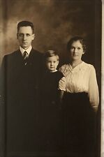 Postcard RPPC Family Portrait Man/woman/child 1918 picture