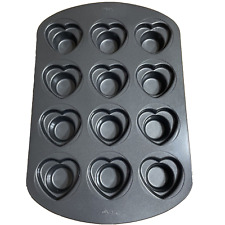 Wilton Heart Cup Cake Bake Pan Mold Gray Anodized Aluminum Non Stick 12 Cavity picture
