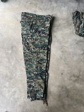 Marine Corps USMC Woodland MARPAT Camo Combat Pants Trousers - Small Regular picture