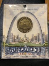 (Super Rare) 2001 Saint Louis Gateway Arch Solid Brass Coin picture