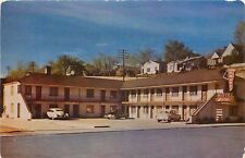 Elko Nevada~That A Way: Knapp Motel~Houses Above~1940-1950s Cars~Postcard picture