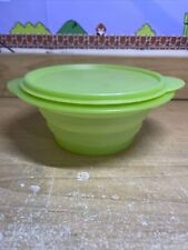 Tupperware 5452A-3 Expandable Collapsible Bowl Container Lime Green 700ml picture
