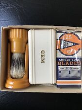 Vintage Vanderbilt Shaving Set,Bakelite Shaving Brush,Gem Razor and Blades,Boxed picture