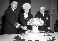 Crazy Nuclear Bomb Cake PHOTO Atomic Mushroom Cloud Operation Crossroads Tests picture