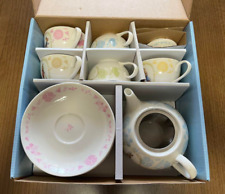 Peter Rabbit Tea Set Teapot Cups & Saucers 5 Set With box New picture