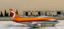 Aeroclassics AC18093B CP Air Boeing 737-200 C-GCPZ Diecast 1/400 Model Airplane picture