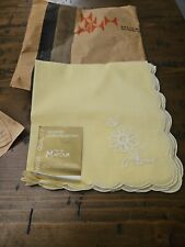 New Vintage MATOUK 3 Cloth Napkins Yellow With White Flower picture