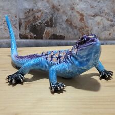 Iguana Lizard Gecko Porcelain Figurine picture