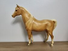 Vintage Breyer horse #5 Arabian Mare Palomino with Eye Whites Showing picture