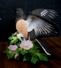 Lenox Fine Porcelain Bird Figurine Rufous Sided Towhee Light Purple Flowers 1996 picture