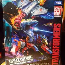 New Unopened  TOMY Transformers Earthrise Skylinx picture