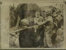 1967 Press Photo Soldiers Evacuate Civilians from War Zone, Vietnam - abnx03000 picture