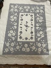 Vintage Antique Flower Quilt Machine Quilted Needle Turn Applique Gray & White picture