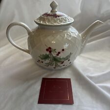 Lenox Fine Porcelain Holiday Gatherings Carved Teapot Holiday Berry. picture