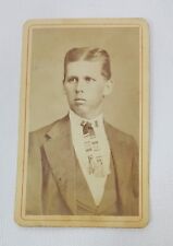 Cabinet Card Photo Portrait Victorian Man in suit necktie parted hair picture