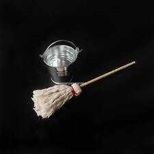 New 1: 6 Scale Manual Mop and Bucket Model Mini Toy 8cm action Diagram picture