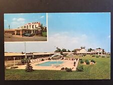 Postcard Harrisburg PA c1960s - The Penn Motel - Swimming Pool picture