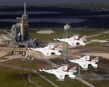 USAF THUNDERBIRDS FLY PAST SHUTTLE ENDEAVOUR AT LAUNCH PAD - 8X10 PHOTO (EE-117) picture