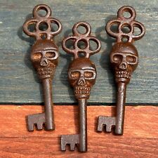 Skull Keys Cast Iron Set Of 3 Antique Distressed Finish Novelty Decor picture