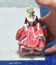 Vintage 1939 Royal Doulton Goody Two Shoes 5-1/4” Tall Hn2037 England picture
