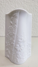 Kaiser Porcelain Vase M Frey Flowers #273. Unique Shape. 4.25