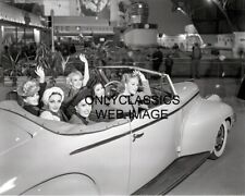 GENERAL MOTORS AUTO CAR SHOW SEXY EXPO GIRLS OLDSMOBILE CONVERTIBLE 8X10 PHOTO picture