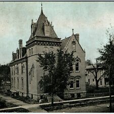 c1910s Independence, IA Munson Public Library Litho Photo Rare Postcard A119 picture