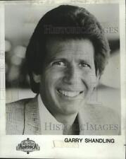 1984 Press Photo Comedian Garry Shandling - tup05130 picture