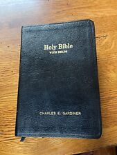 Holy Bible with Helps Concordance Second Edition William Collins 1971 Publisher picture