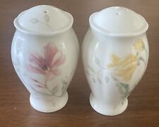 Lenox BUTTERFLY MEADOW-Salt Pepper Shaker Set-Floral/Bee/Ladybug NEW No Box picture