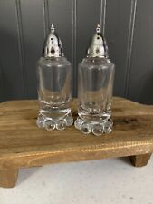 Vintage Imperial Glass Candlewick Salt and Pepper Shakers                 2A picture