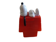 vintage 1958 1966 PEANUTS SNOOPY DOG HOUSE plastic bank UNITED FEATURE picture