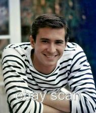 ANTHONY PERKINS  CASUAL HANDSOME    8X10 PHOTO 17 picture