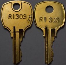 *NEW* AMI RI-303 Cabinet Key For Models AMI F, G, H & I Jukeboxes picture