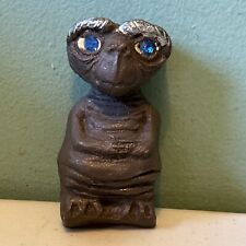 Vtg~E.T. EXTRA TERRESTRIAL~Flat  Molded Figure Blue Jeweled Eyes Hand Made 2.5” picture