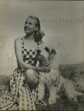 Press Photo Actress Ann Todd Frolic with Sheep Dog After Working on 'Nevermore
