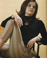 NATALIE WOOD - SITTING CONFIDENTLY  picture