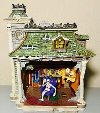 2006 Department 56 Accents Halloween Illuminations Haunted House Scene #58213 picture