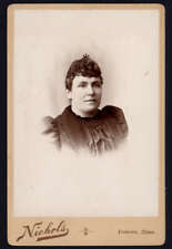 CABINET CARD studio NICHOLS Foxboro MASS. * WOMAN curly hair portrait no name picture
