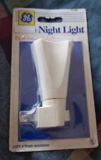 Vintage GE Night Light. New and Sealed.  Made In USA. 1994. Cool Burning Bulb. picture